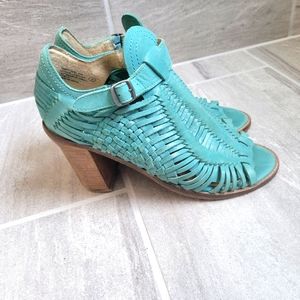 Naughty Monkey Turquoise Leather Pep Toe Heeled Sandal, Womens size 8